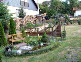 20120326 Garten Ferienwohnung